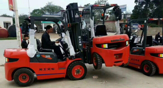 天津轻工职业技术学院叉车出租